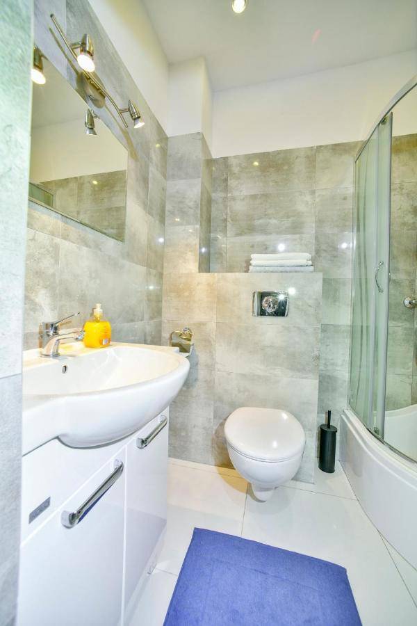 Apartament U Ewy W Kolobrzegu Podczele - 2 Sypialnie 50M2, Wifi I Darmowy Parking! Esterno foto