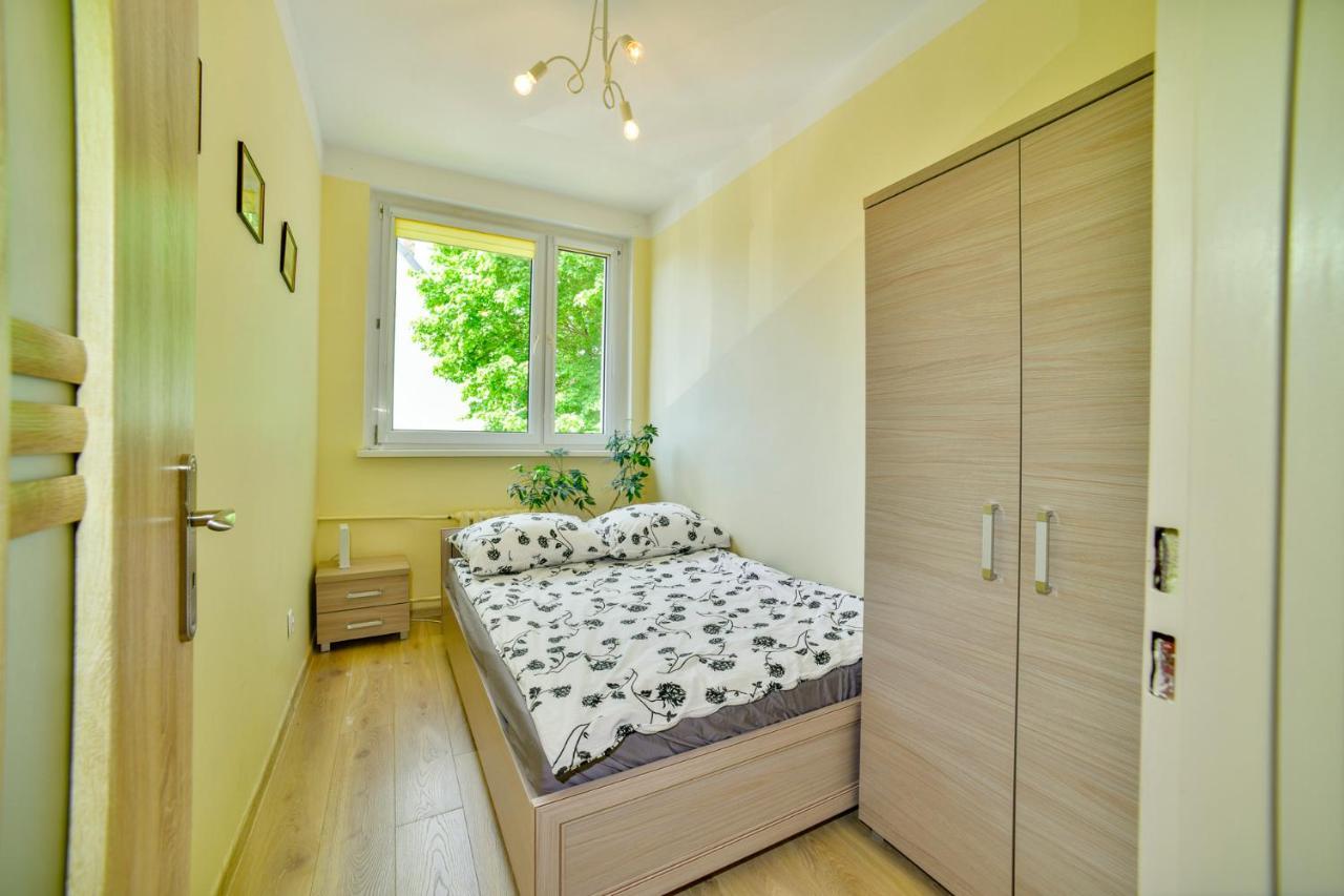 Apartament U Ewy W Kolobrzegu Podczele - 2 Sypialnie 50M2, Wifi I Darmowy Parking! Esterno foto
